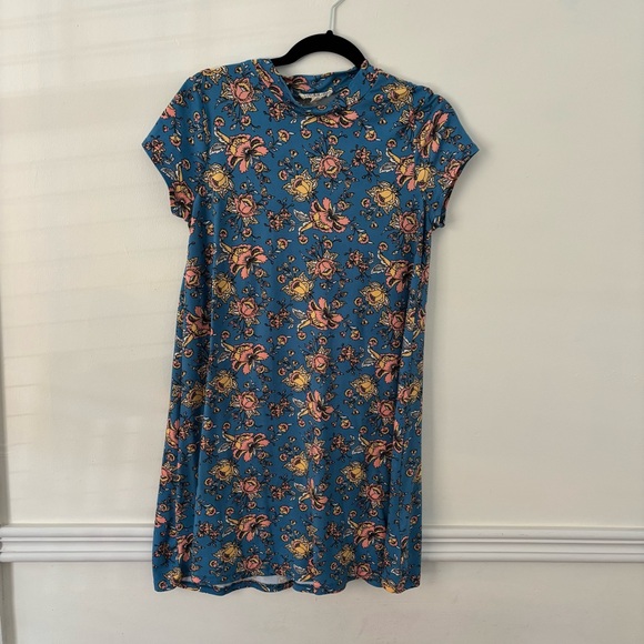 Pink Rose Blue Floral Mini Dress - Picture 1 of 2